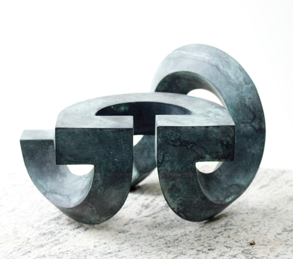 Bronze der Gordische Knoten Frontansicht